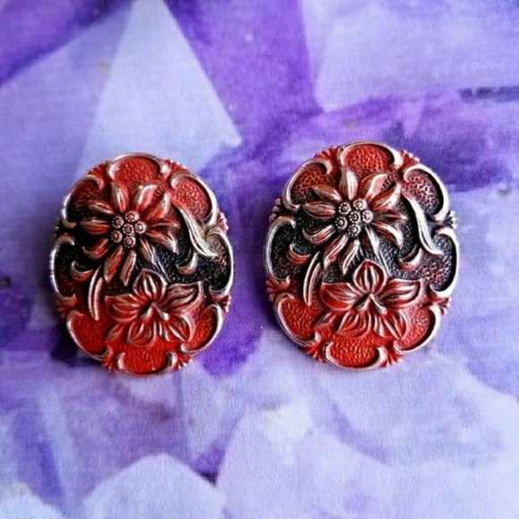 Vintage Jewelry - Vintage West Germany clip earrings red flowers clipon western